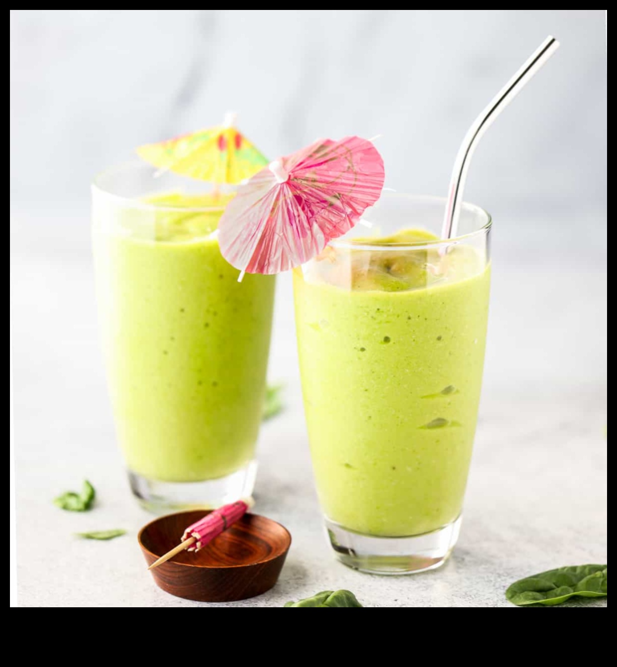 Evadare tropicală: răsfățați-vă cu smoothie-uri verzi exotice pentru o mini vacanță